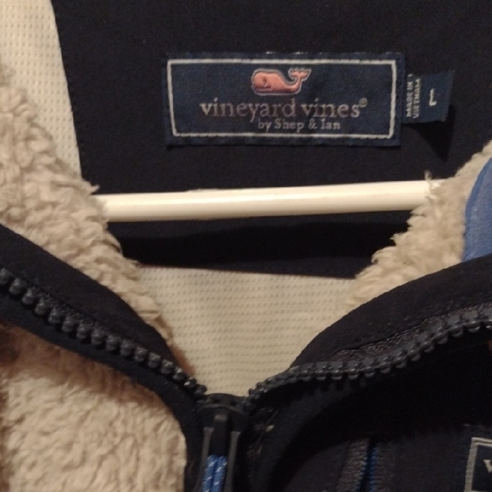 Vineyard Vines Cream and Black Fleece Pullover - Picture 2 of 2